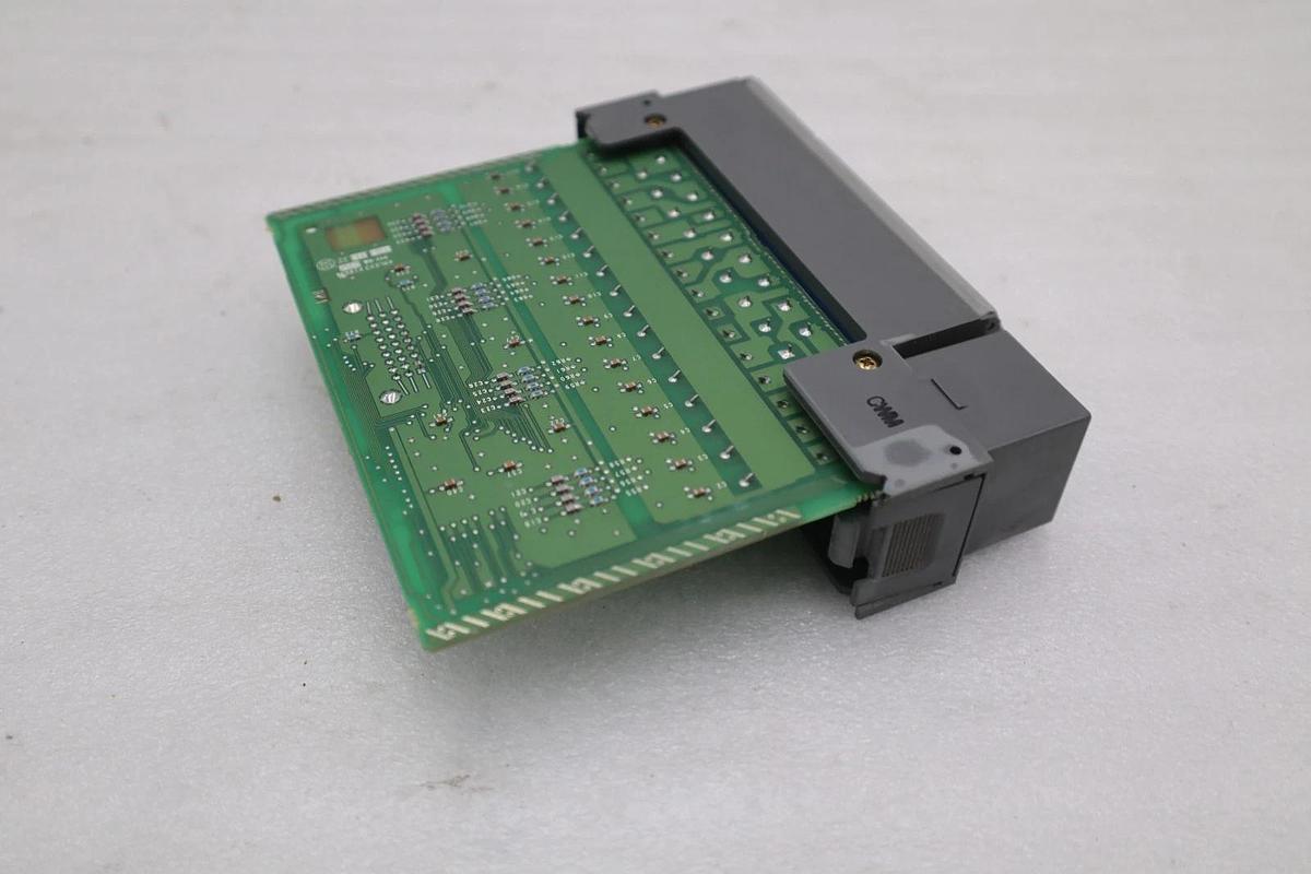 Used AB Allen-Bradley SLC500  1746-ITV16 Input Module Ser C 10-30VDC STK 5348A