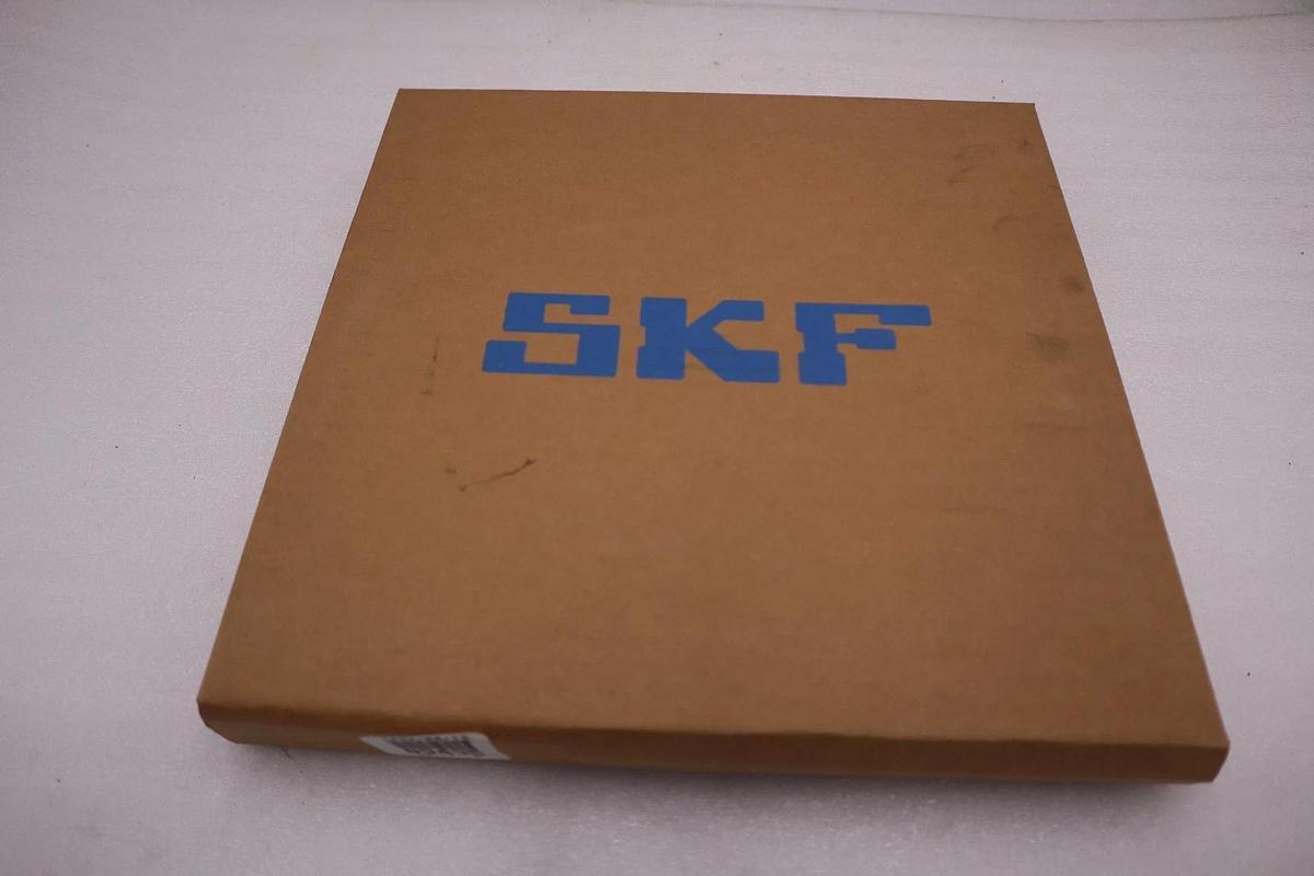 SKF CR 75048 Radial Shaft Seal NEW IN BOX STOCK 3792A