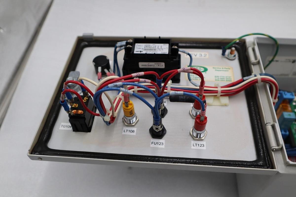 Used Hoffman LHC252015/SPL Enclosure 10401-01-R1-0 W/17743/5-001 STOCK 1461A