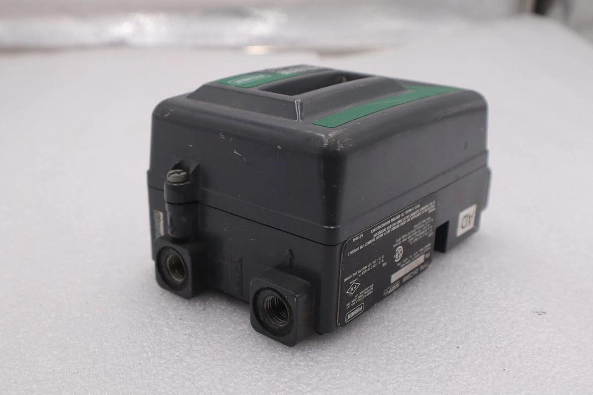 Used FISHER DVC 2000 FIELDVUE INSTRUMENTS STOCK K-207A