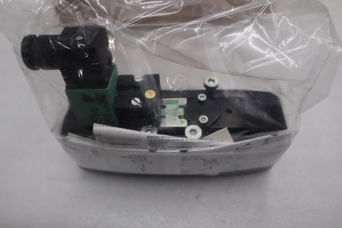 NEW ASCO SOLENOID SPRING VALVE 54301047-120/60 5/2 5 WAY 2 POSITION STK G10