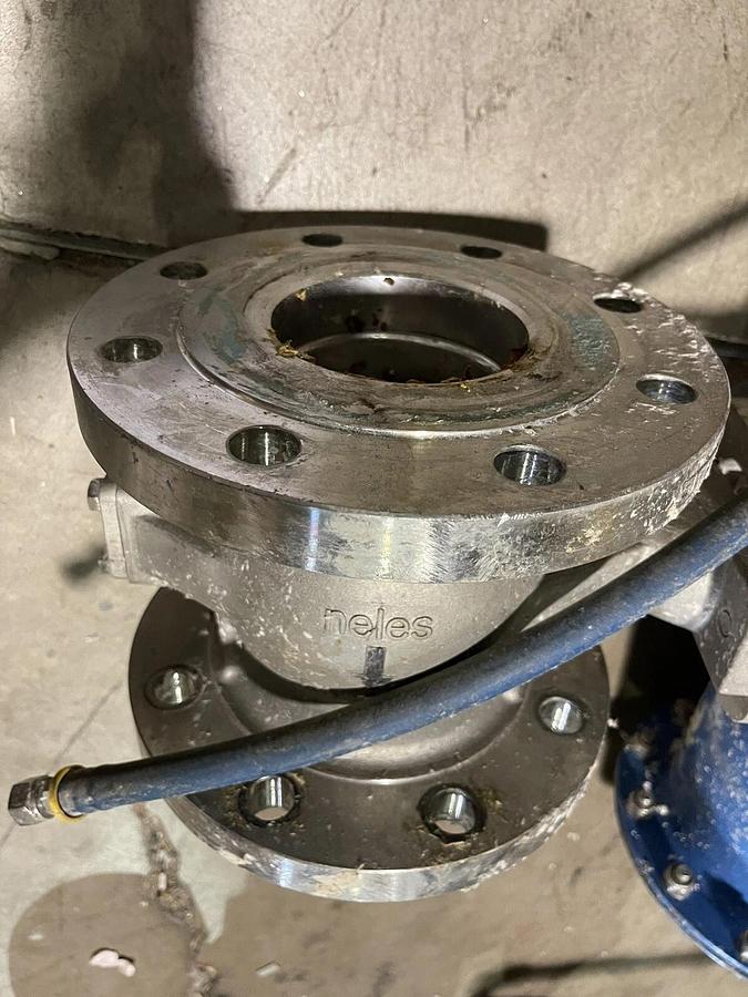 Used 4" JAMESBURY QUADRA-POWR X METSO QPX2C/K20 100PSI V-BALL VALVE NELES S-49