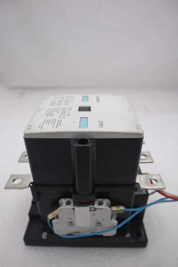 Used SIEMENS 3TF5122-0AG2 CONTACTOR SIZE 6 3-POLE AC-3 75KW 400/380V STOCK K-3834