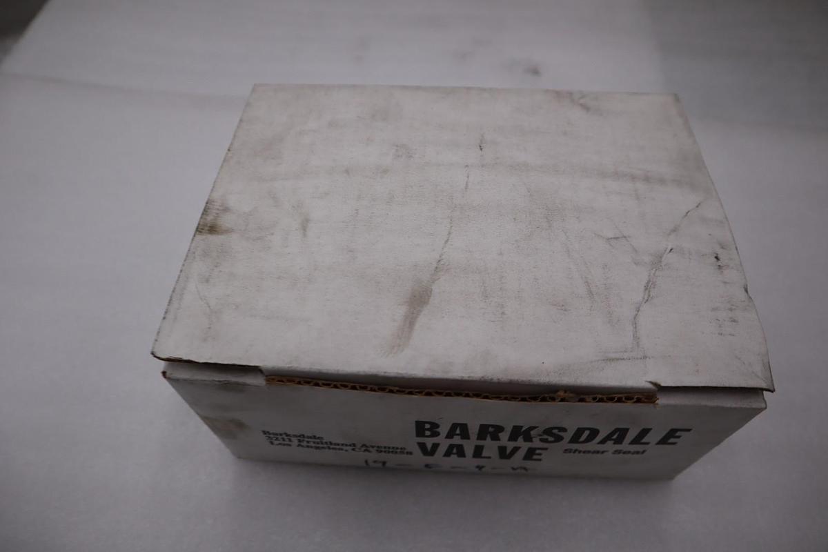 BARKSDALE 9021-M-E VALVE SERIES 9020 - STOCK 3142CC