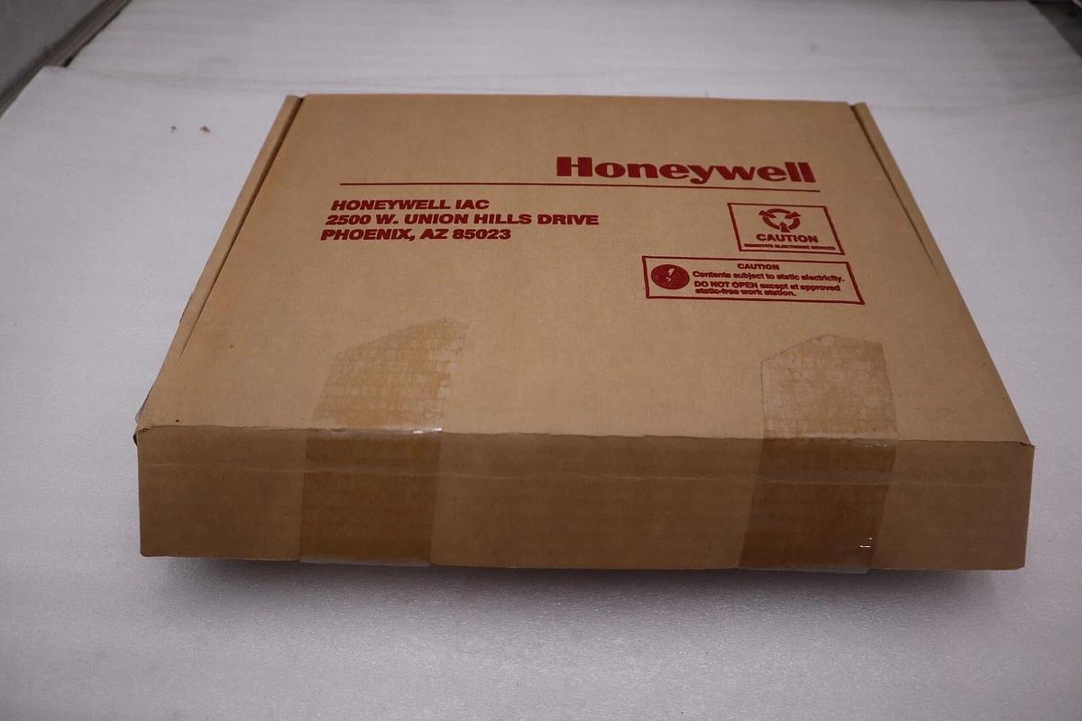 NEW OPEN BOX Honeywell 30731673-501 Core Memory Card PLC Rack Circuit Board G644
