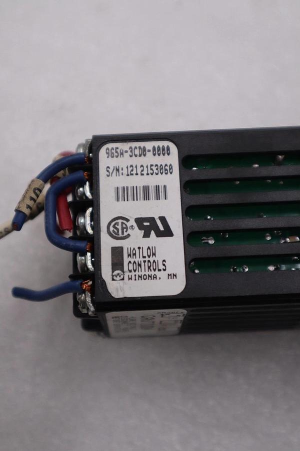 Used Watlow 965 Series 965A-3CD0-0000 Temperature Controller STOCK H1440A