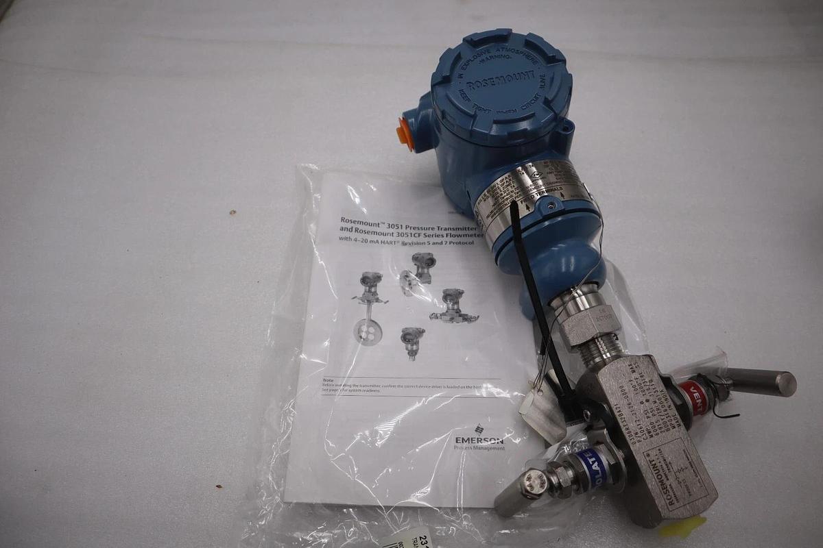 ROSEMOUNT 3051T / 3051TG2A2B21AS5K5 NEW TRANSMITTER W/ C30612-2126-0000 #G379A