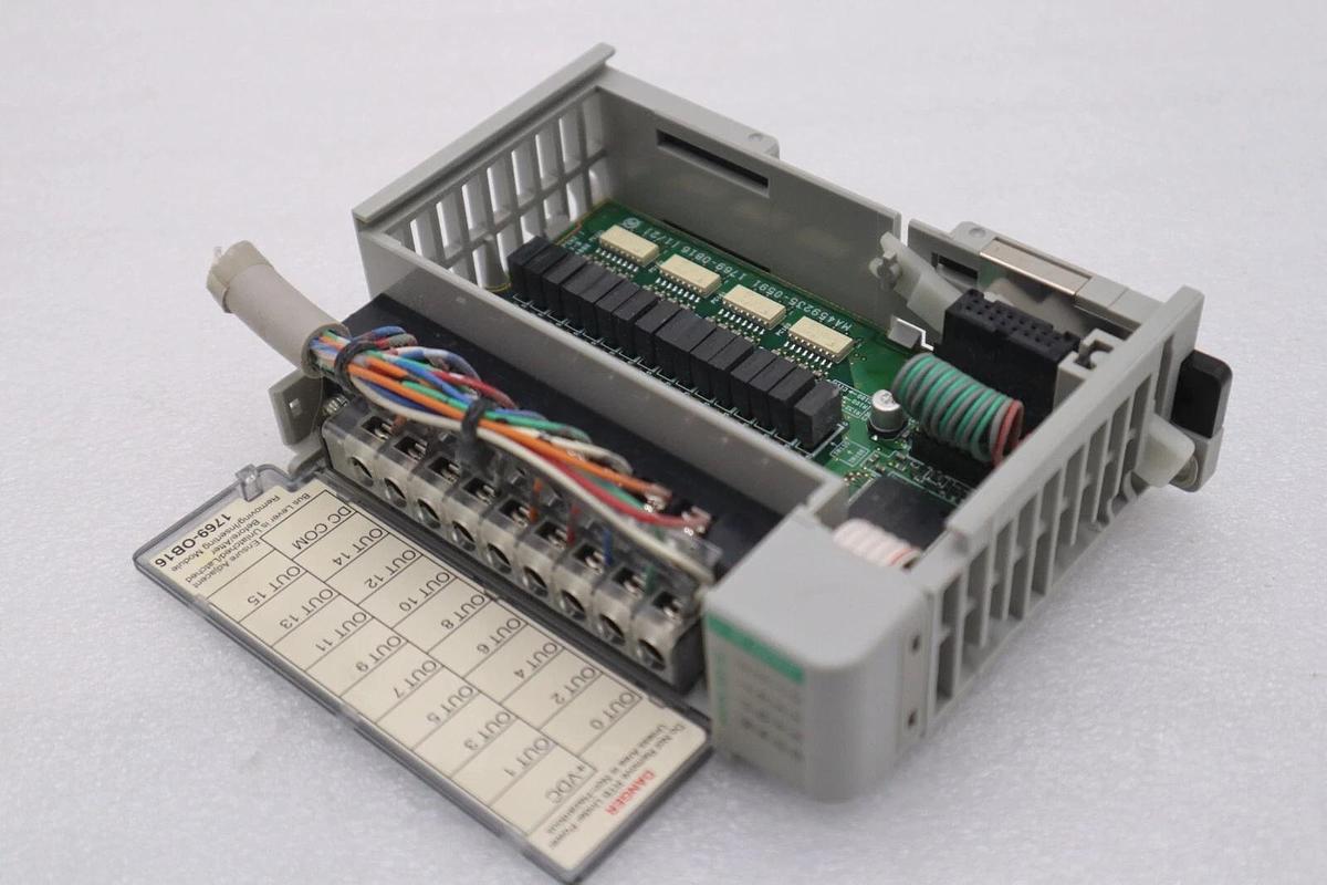 Used Allen Bradley 1769-OB16 SERIES B OUTPUT MODULE 1769-OB16 STOCK L-699C