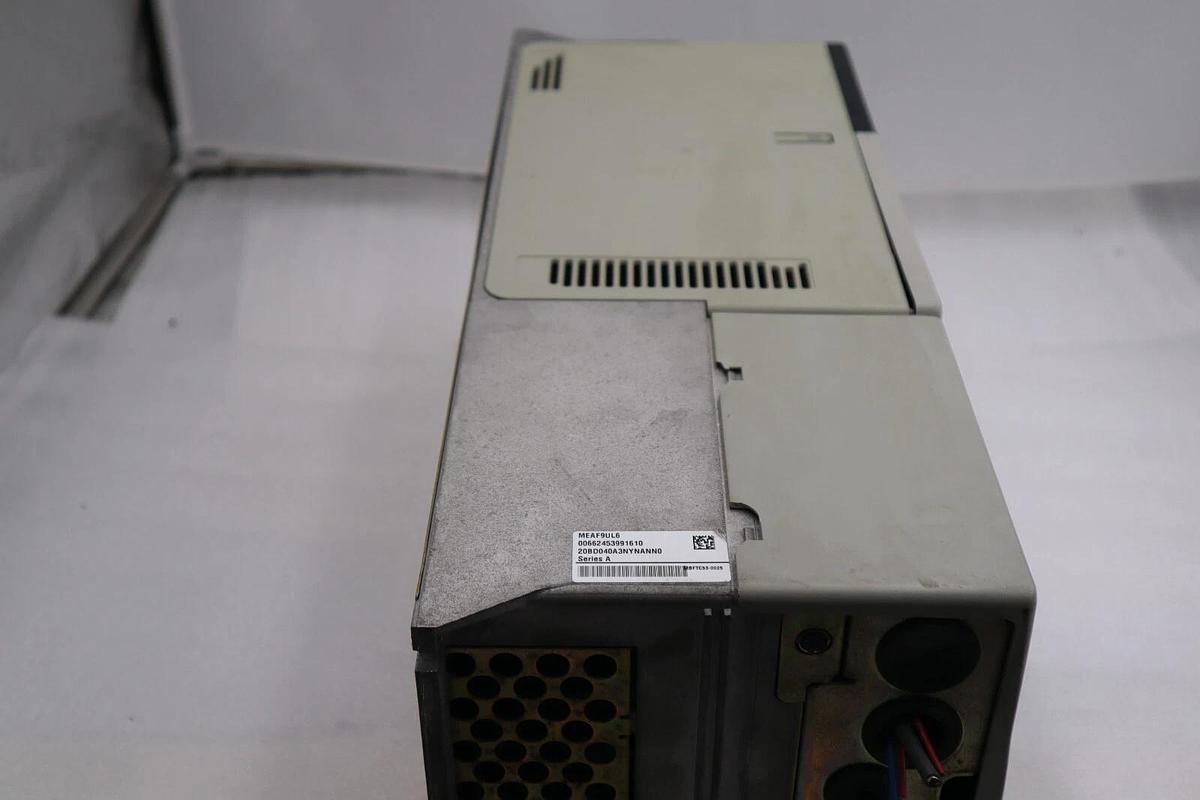 Used Allen-Bradley VFD Powerflex 700, 20bd040a3nynann0, 30 HP, 480V, 460 Hz STOC 1846