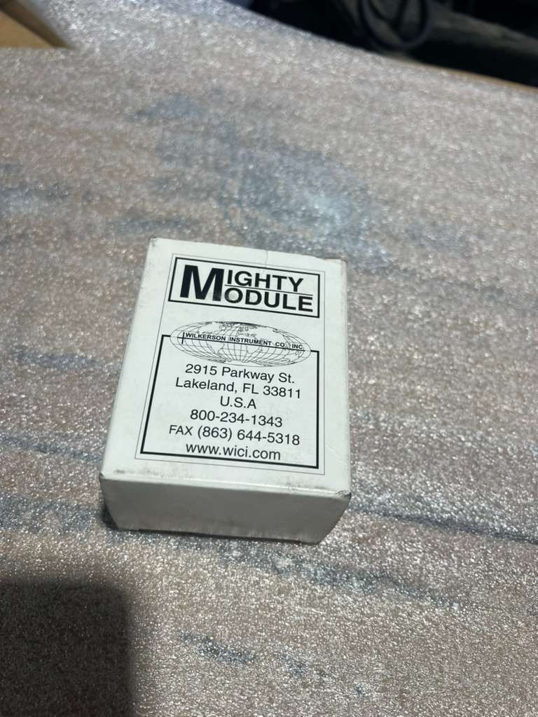 Used NEW OPEN BOX WILKERSON MIGHTY MODULE POWER SUPPLY MM9046 STK L798CC