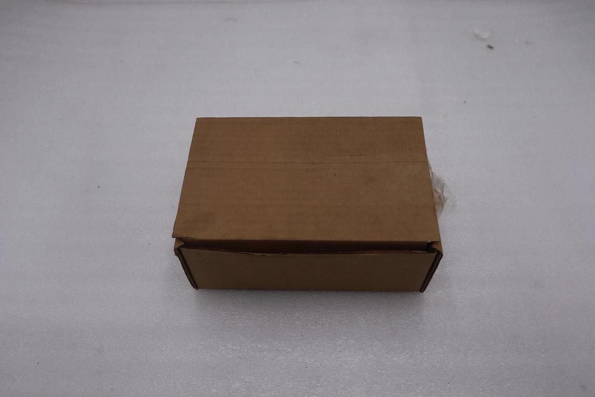 HONEYWELL UDC170 211101000 / DC1702-1-1-1-0-1-0-0-0 TEMPERATURE CONTROL UDC1700