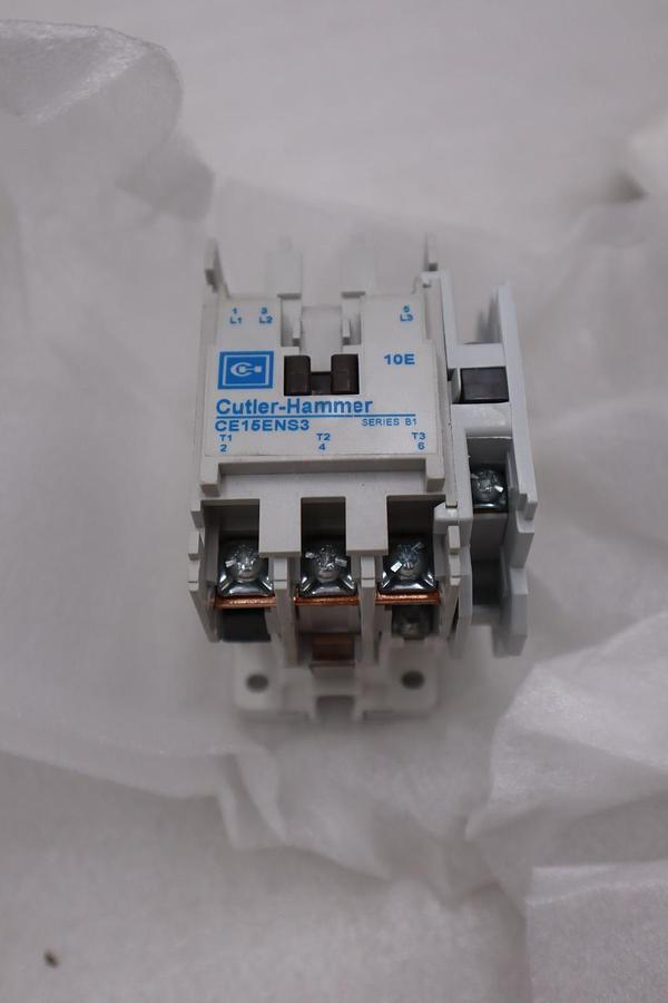 Eaton CE15ENS3AB Contactor - Size E - 3 Pole - 110/120V 50/60Hz - STK GF537A