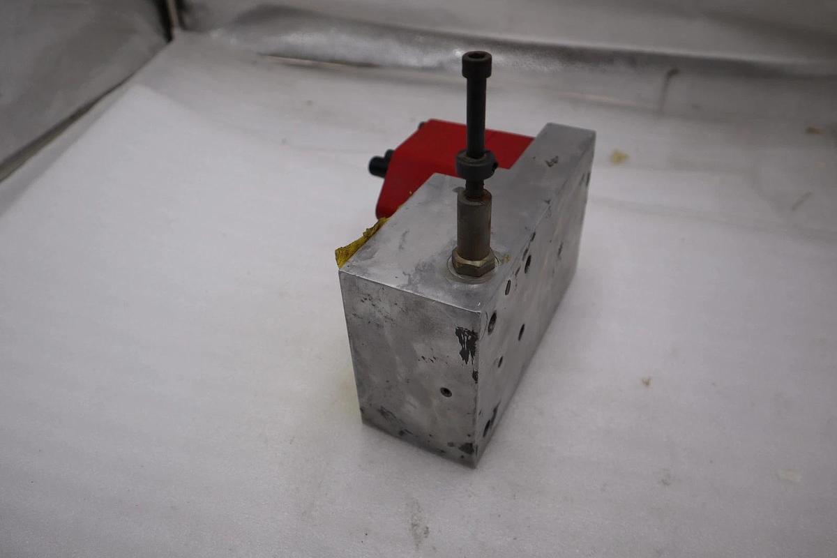 Used VIKING PUMP 79179-3 ASTRO PUMP REPLACEMENT STOCK H1175