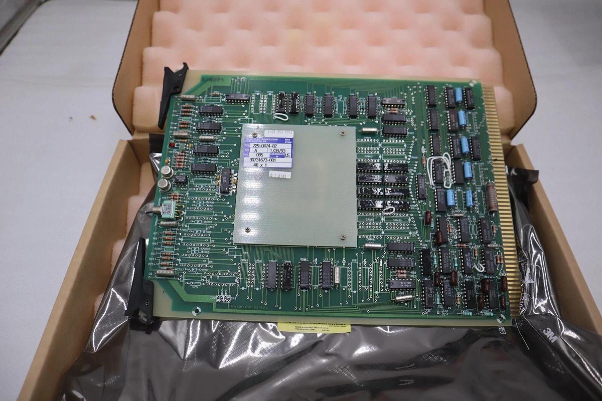 NEW OPEN BOX Honeywell 30731673-501 Core Memory Card PLC Rack Circuit Board G641