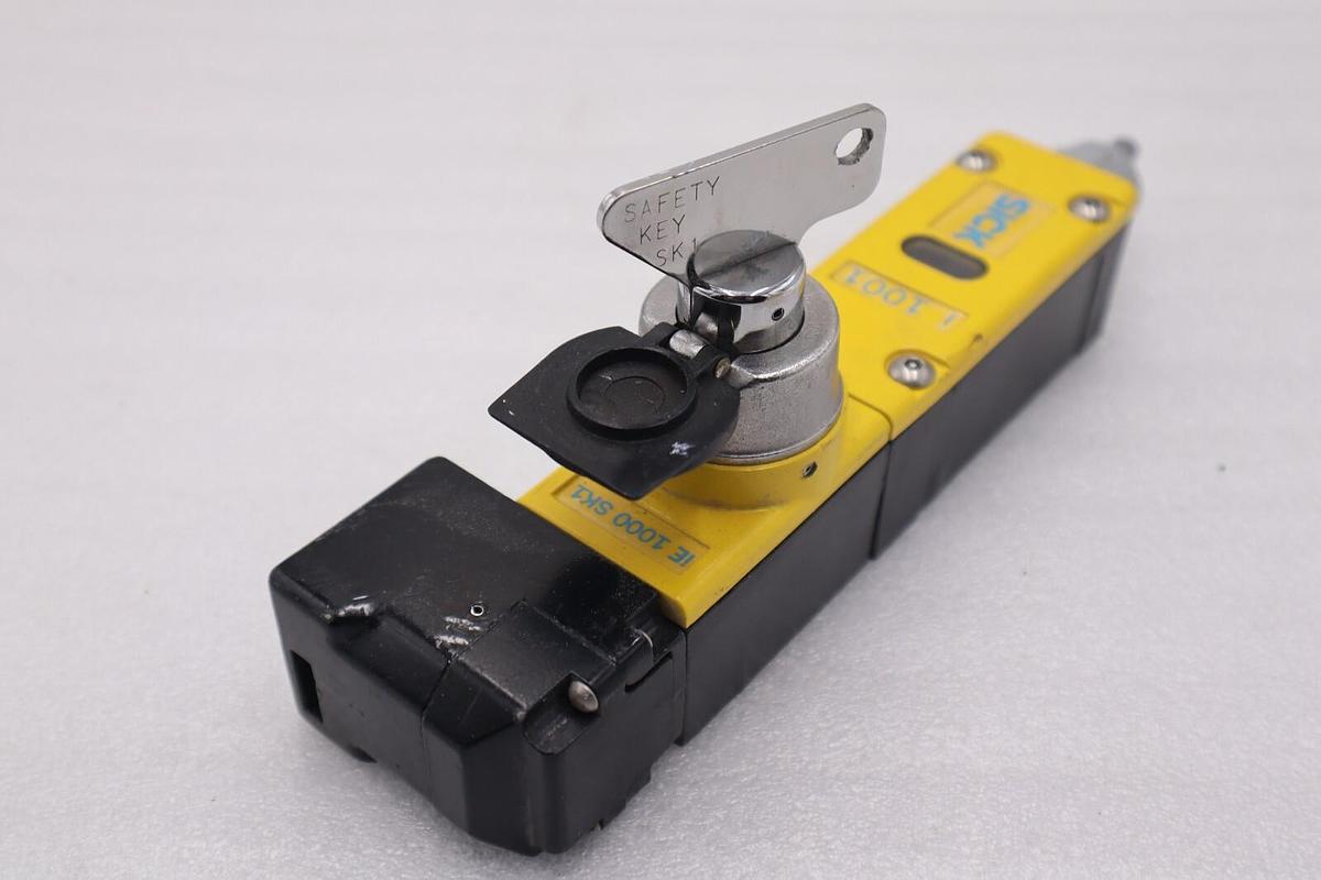 Used Sick 6021016 Safety Switch STOCK 5280