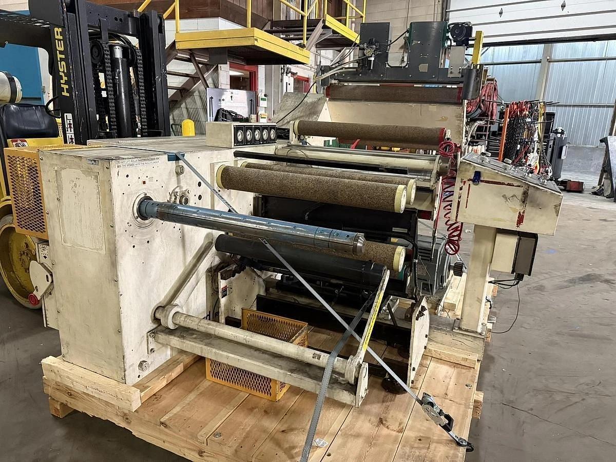 Used 32" WIDE STANFORD MAN ROLAND MODEL 152 FW DOCTOR REWINDER 30" REWIND CAPACITY