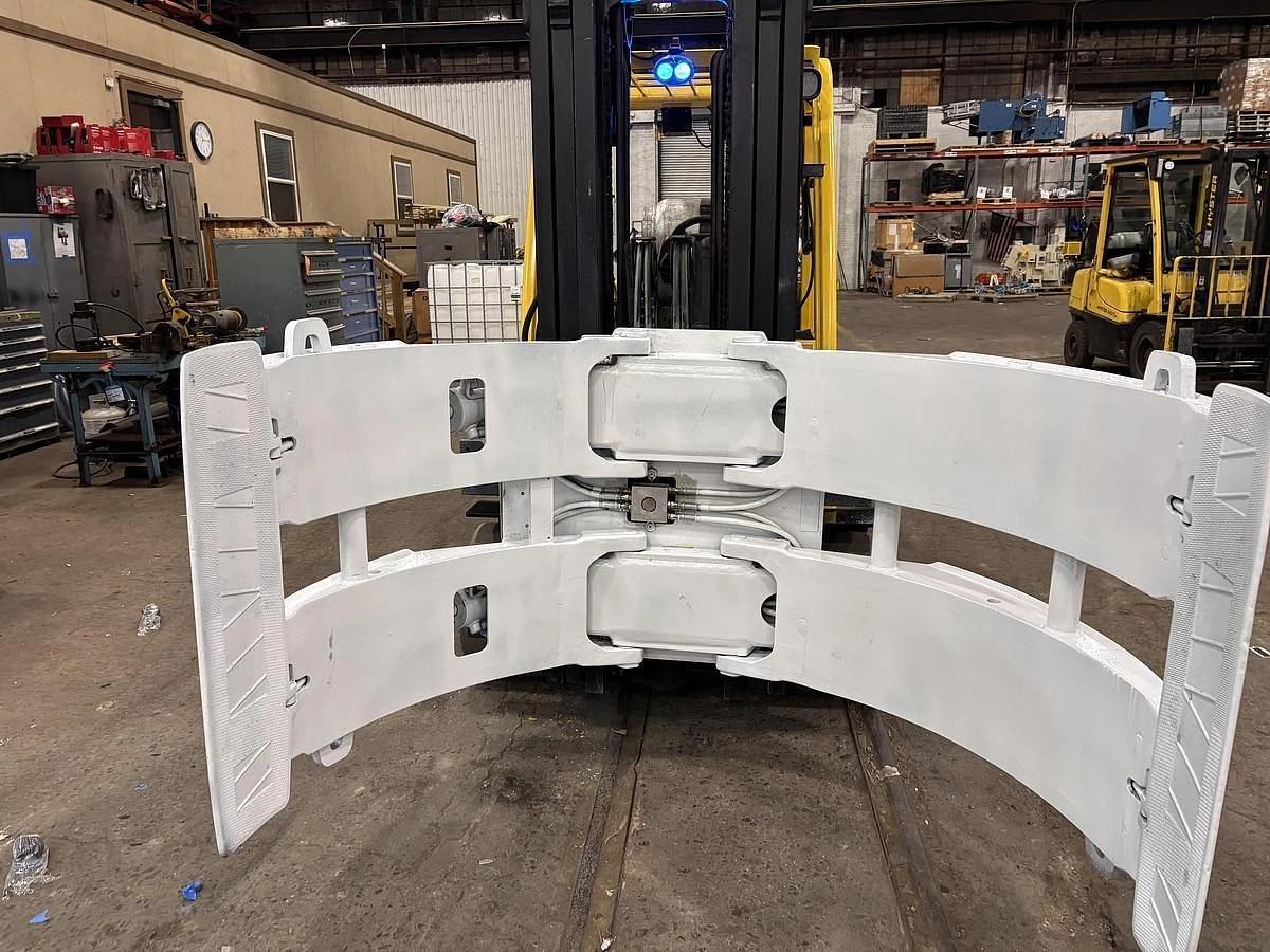 Used 12,000 POUND HYSTER S120FTPRS FORKLIFT WITH 72" CASCADE CLAMP