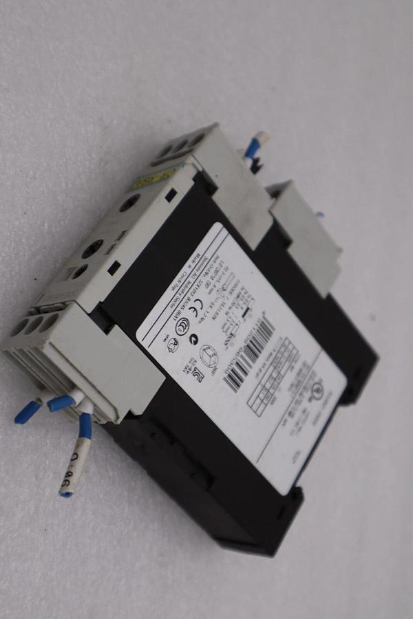 Used SIEMENS Monitoring Relay 3UG4501-1AW30 STOCK 1278-A