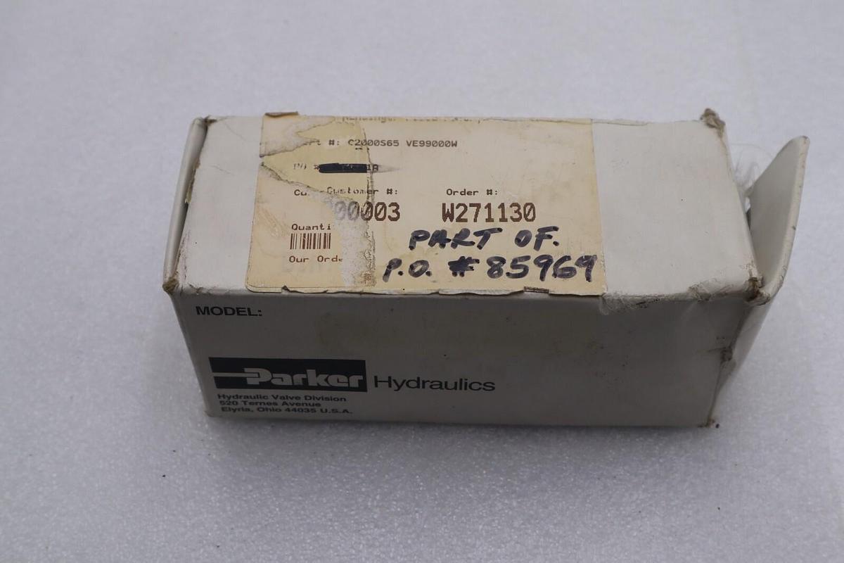 Used PARKER C2000S HYDRAULIC CHECK VALVE 3000 PSI NEW OPEN BOX STOCK #K-620A