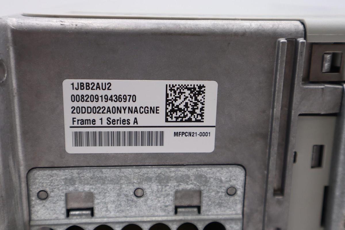 Used NEW Allen Bradley PowerFlex 700S VFD Drive 20DD022A0NYNACGNE 15 HP L-287