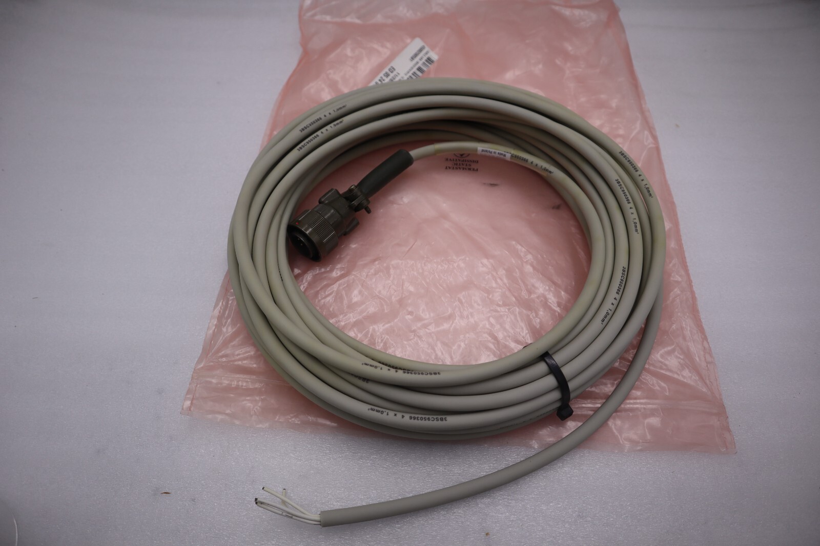 NEW ABB 3BSE018741R15 CABLE MALE CONNECTOR 5PIN 15M STOCK G712