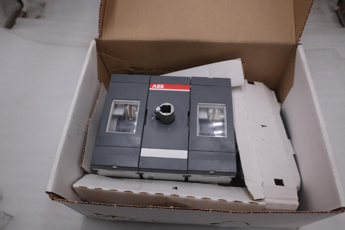 ABB ASEA BROWN BOVERI 1SCA128957R1001 NEW IN BOX STOCK SGF-218