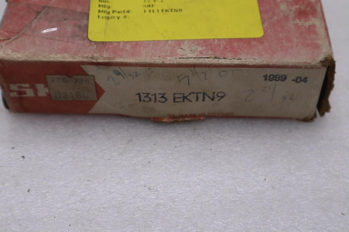 Used New OPEN BOX SKF 1313 EKTN9 1313EKTN9 Bearing STOCK L237CC