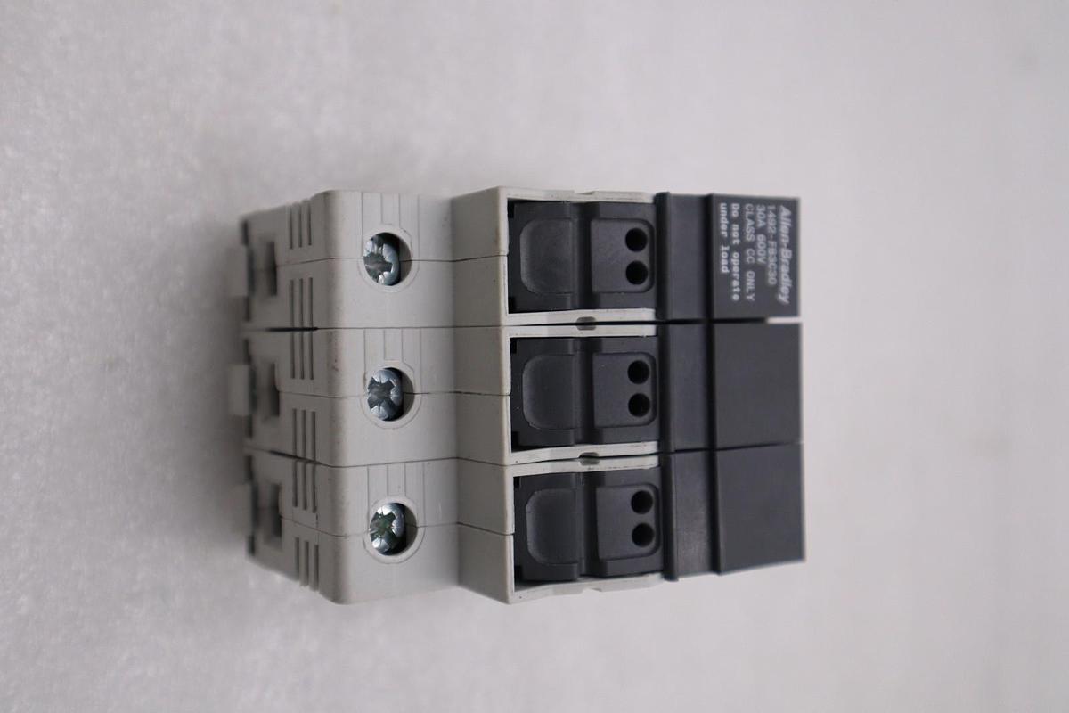 Used NEW OPEN BOX AB Allen-Bradley 1492-FB3C30 3-Pole Fuse Holder STK H1115A
