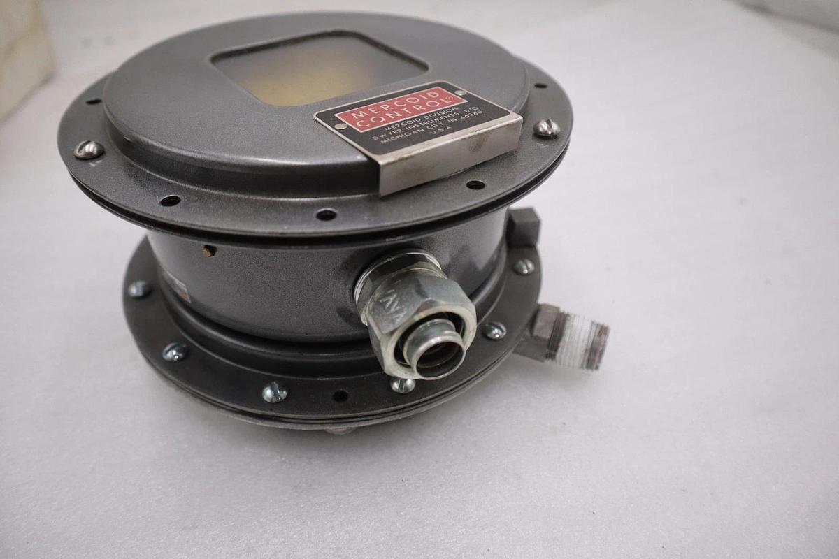 Used DWYER MERCOID CONTROL PRESSURE SWITCH DWYER PRLW-3-P1 / PRLW3P1 (NEW) #5181CC