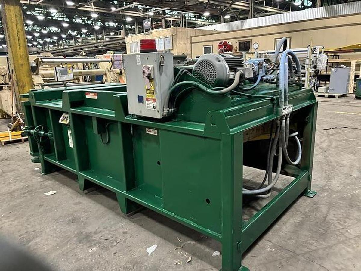 Used EXCEL EX-60 CLOSED DOOR DUAL 6" CYLINDER HORIZONTAL BALER