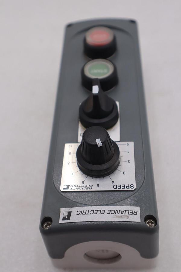 Used RELIANCE ELECTRIC START PUSH BUTTON STOCK #4097