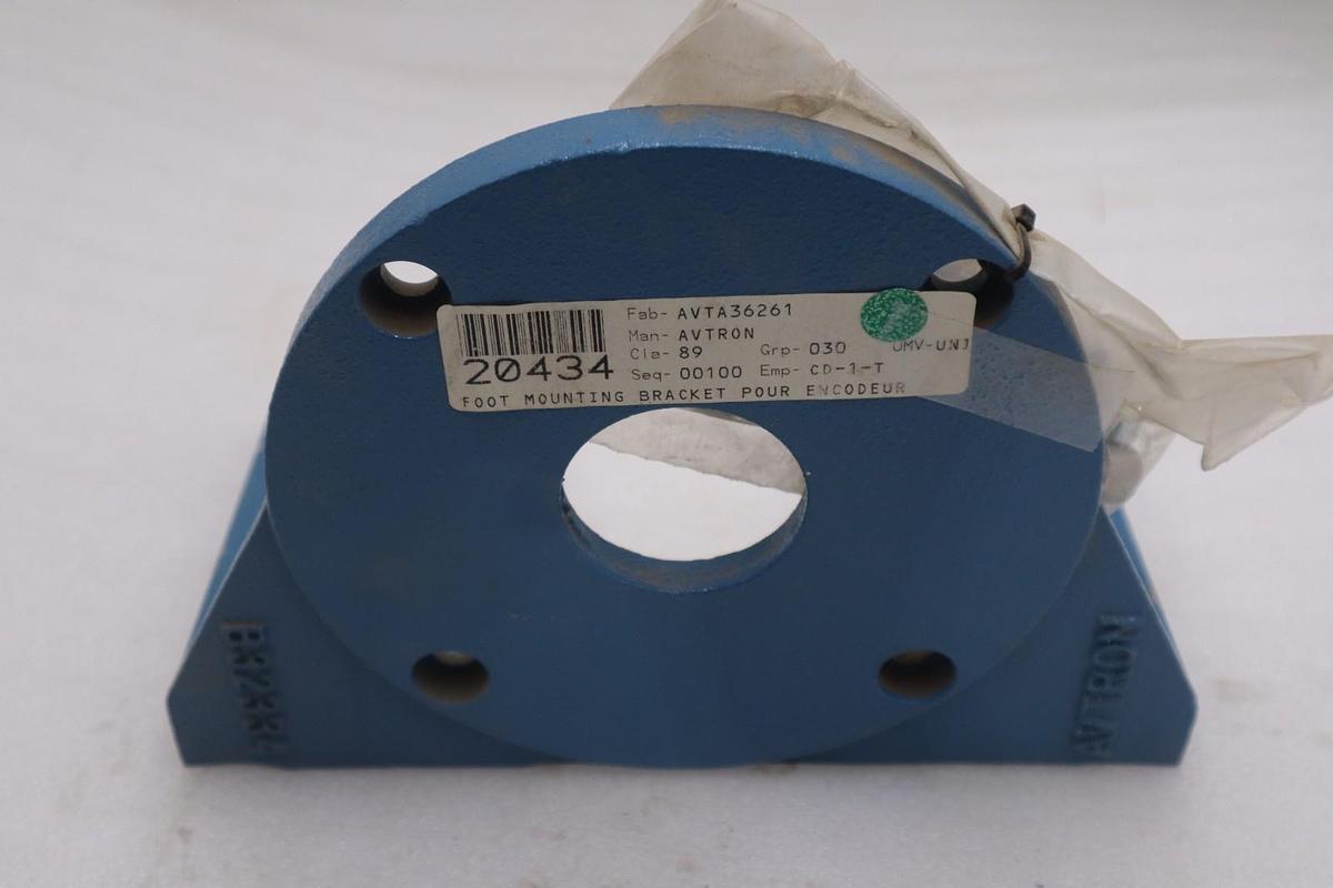 AVTRON A36261 / A36261 - NEW NO BOX - STOCK GF924