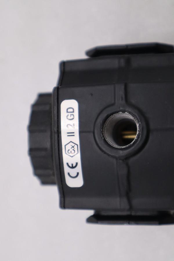 Used Norgren R73G-4AK-RMG/ R73G4AKRMG Pressure Regulator - NEW NO BOX - STOCK H1503