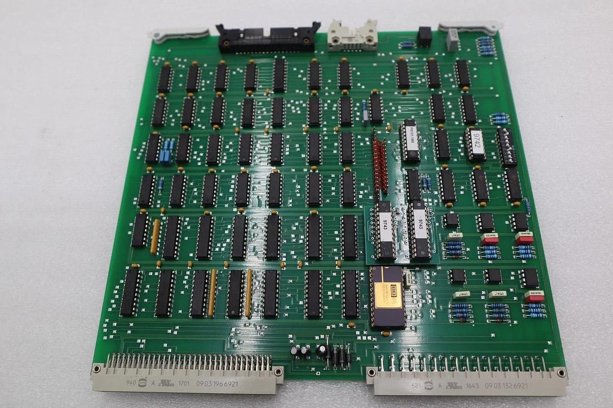 Used BYSTRONIC E715-5-R CIRCUIT BOARD STOCK 5052