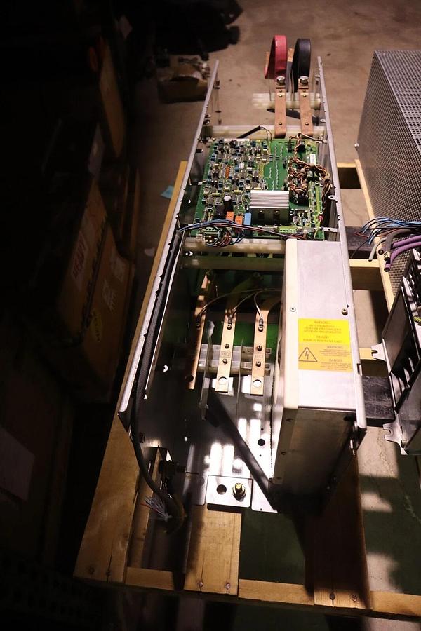 Used SIEMENS 6SE7031-7EE85-0AA0 Unit SIMOVERT Masterdrives 6SE76-0EF85-0EA0 STK S-402