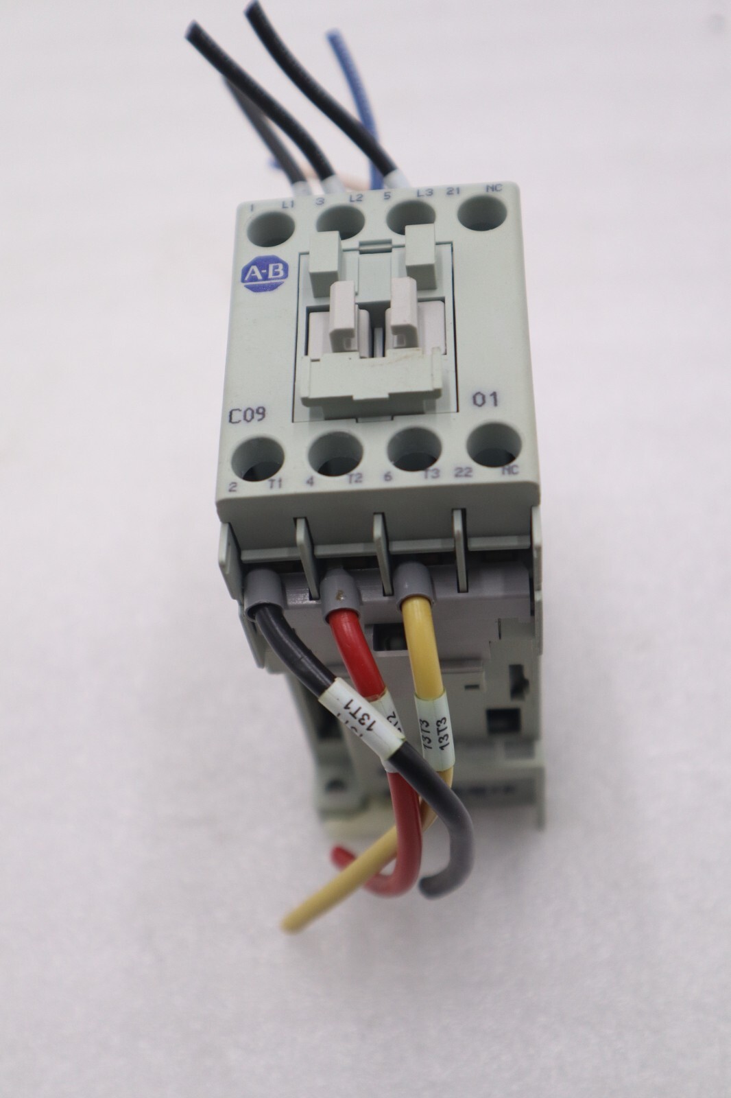 Used Allen Bradley 100-C09D01 Contactor SER A USA STOCK K-3889