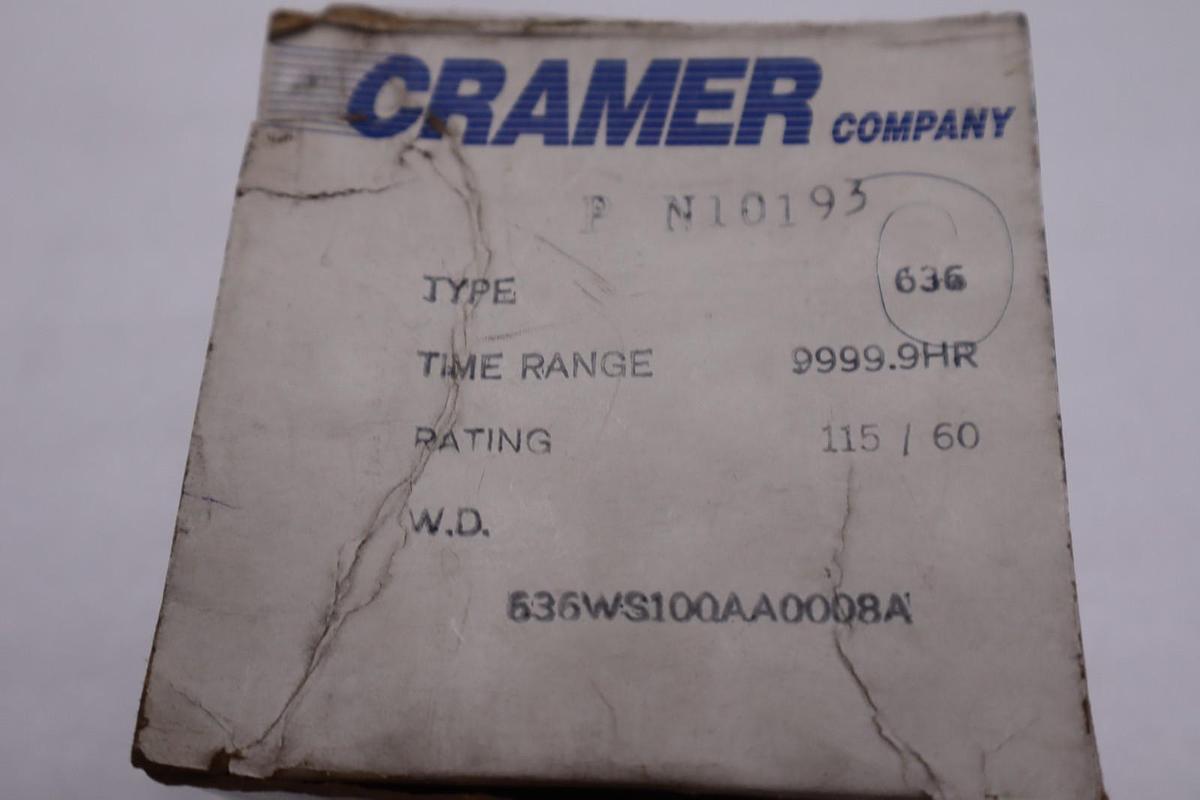 Used NEW OPEN BOX Cramer 636WS100AA0008A Time Meter STOCK L214CC