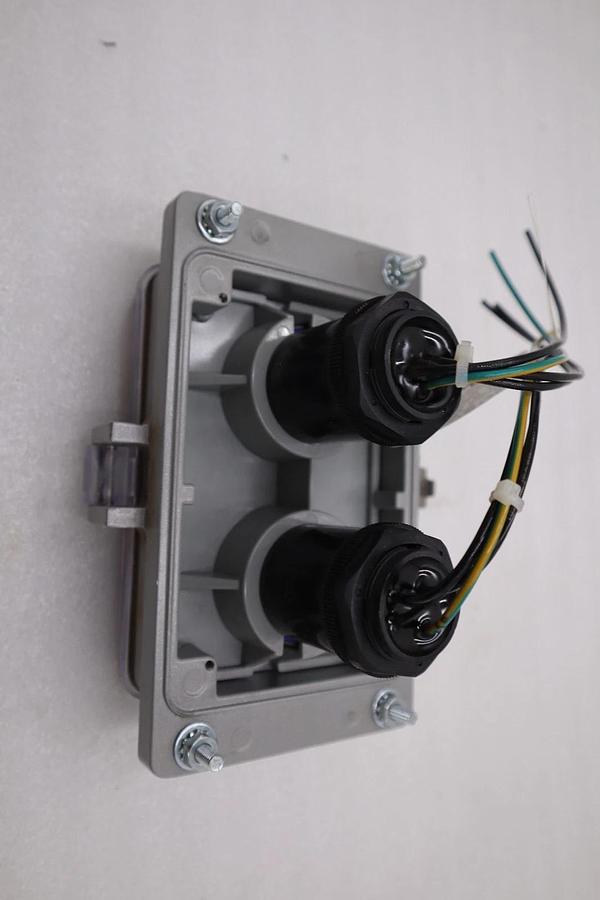 Used SAFESIDE P-S10S21-M3RX VOLTAGE TEST STATION STOCK H1367