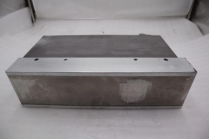 Used Allen Bradley iTrak Kinetix # 2198T-L16-T0504-A00N-2E1E-NS Ser. B STOCK 4982