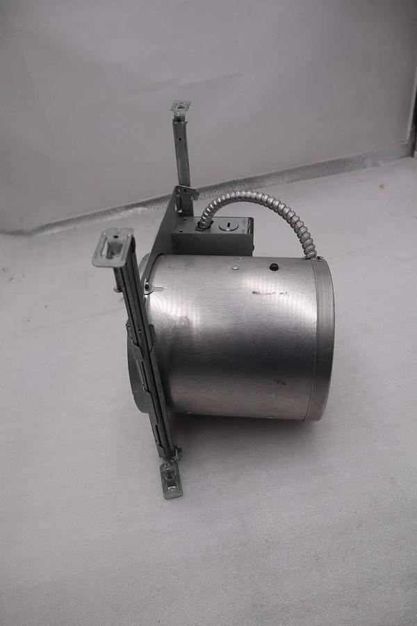 Used Juno IC22 Air-Loc INCANDESCENT NEW CONSTRUCTION IC HOUSING STOCK 4859