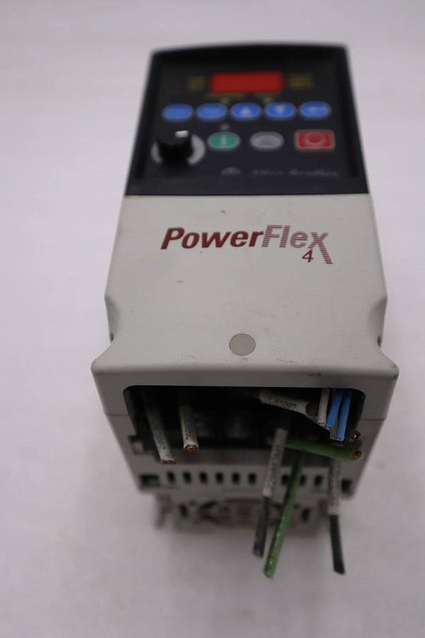 Used Allen Bradley AB 22A-D2P3N104 /A PowerFlex 4 AC Drive 1HP 3Ph 480V STOCK H1407