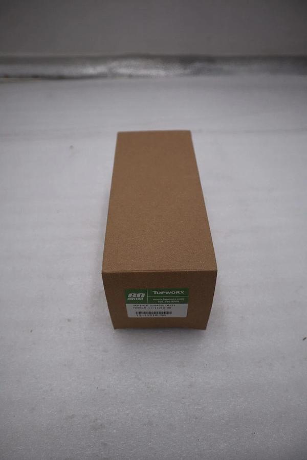 TOPWORX 11-11210-00 / 111121000 NEW WITH BOX STOCK G270A