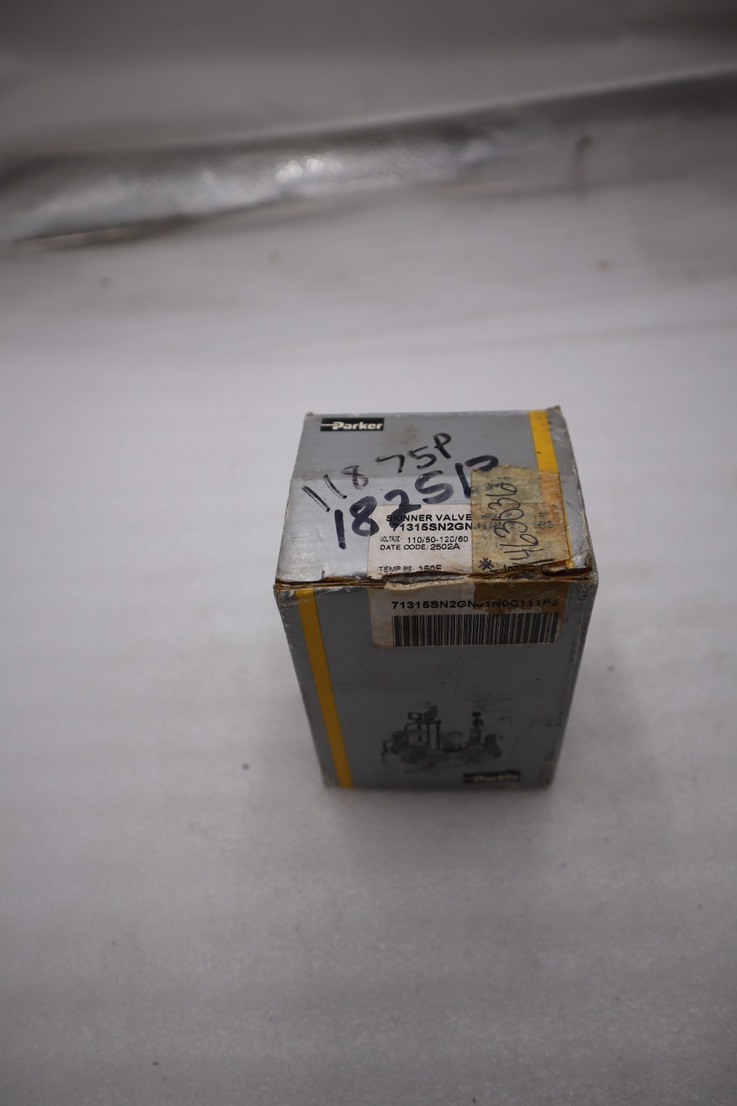 Used NEW IN BOX PARKER 71315SN2GNJ1N0C111P3 SOLENOID VALVE STOCK H531A