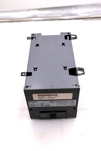 Used ALLEN BRADLEY 1747-L30B SER B FRN 4 SLC 500 PROCESSOR UNIT 30 I/O #L-820