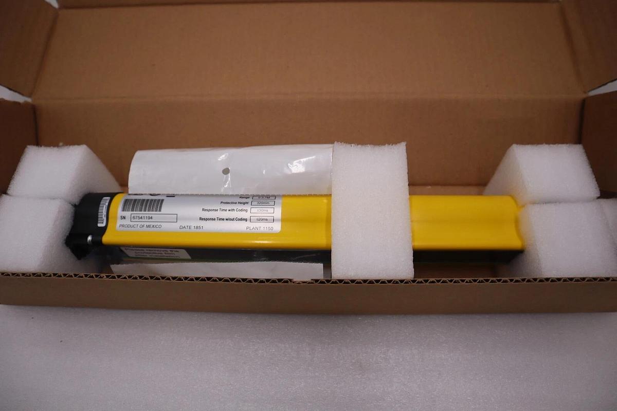 NEW Allen Bradley T4J0320YD Bulletin Type 440L Safety Light Curtain STOCK H78
