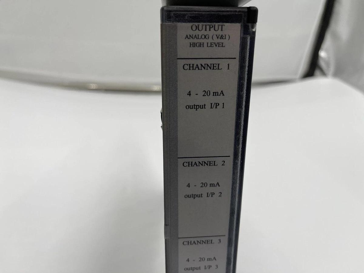 Used USED GE FANUC IC697ALG320 PLC RECENTLY OUT OF SERVICE STOCK 1554