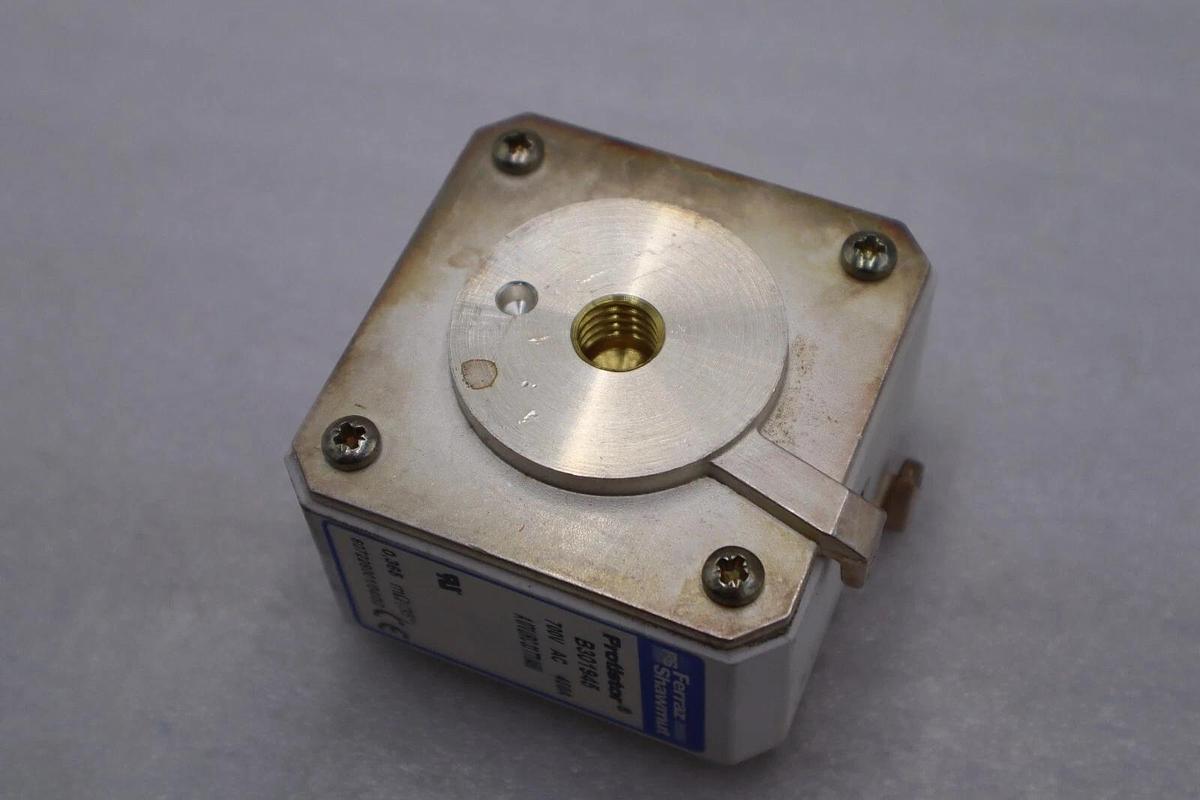 Used Ferraz Shawmut B301945 Protistor 700vac 450a STOCK B-1602