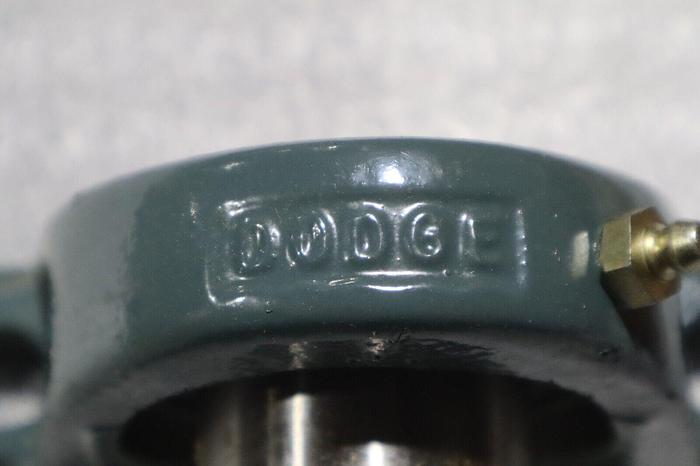 NEW Dodge 126148 P2B-SCM-103 Ball Bearing Pillow Block STOCK B-1767