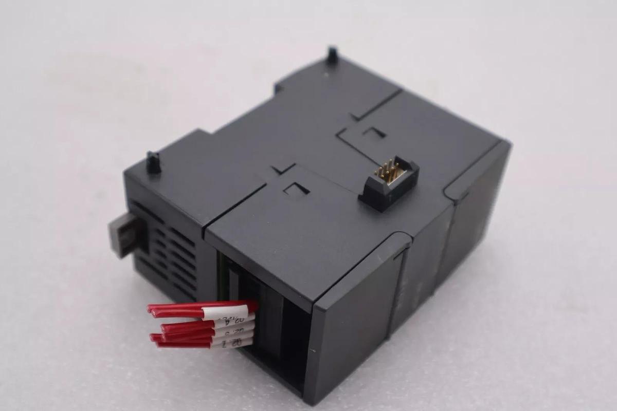 Used USED SIEMENS 6ES7 288-2DR08-0AA0 SIMATIC S7-200 Digital Output Module STK K-1714