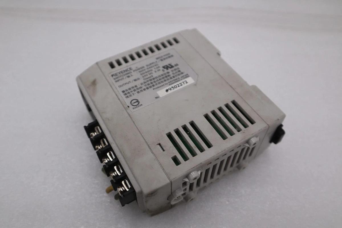 Used Keyence MS2-H50 Switching Power Supply 24 VDC 2.1 A MS2H50 STK L197CC